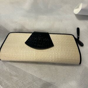 Elegant Black and Cream Women's Clutch